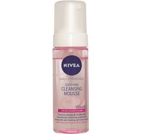 Nivea Soothing Cleansing Mousse